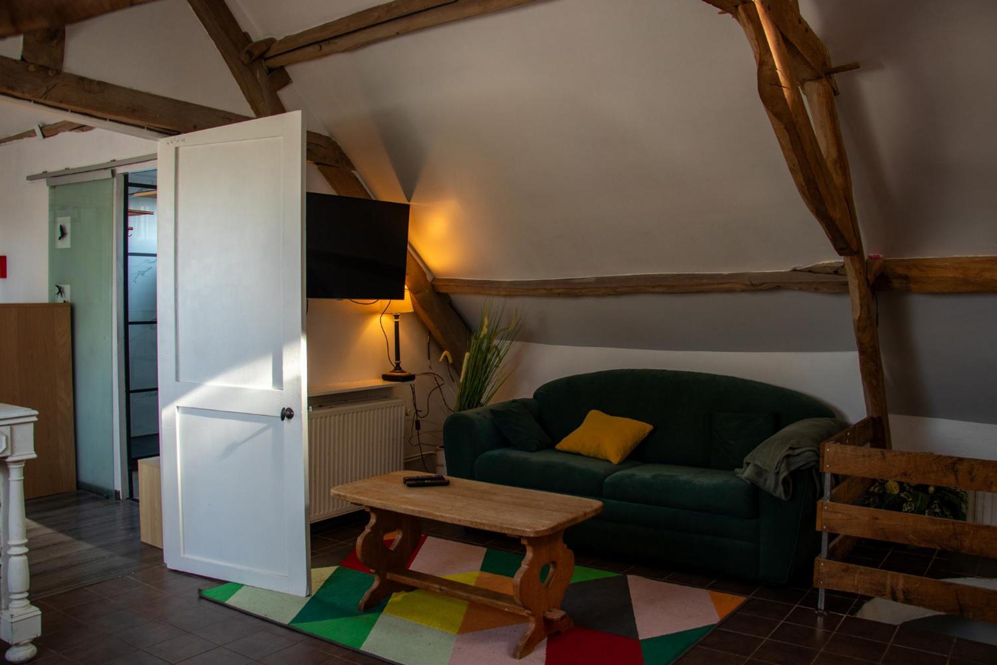Anc. Seigneurie De Boucaut Holiday home *