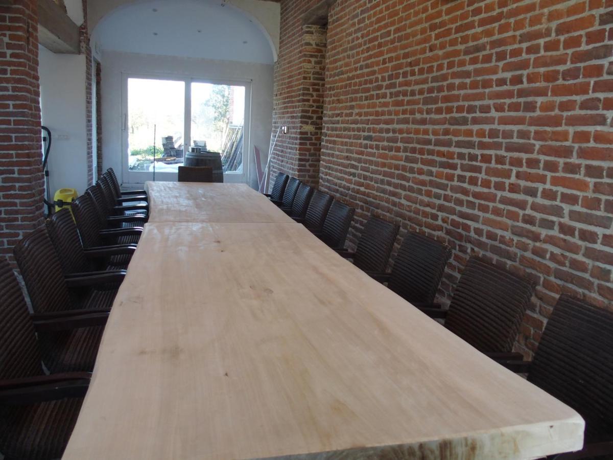Anc. Seigneurie De Boucaut Holiday home Tournai